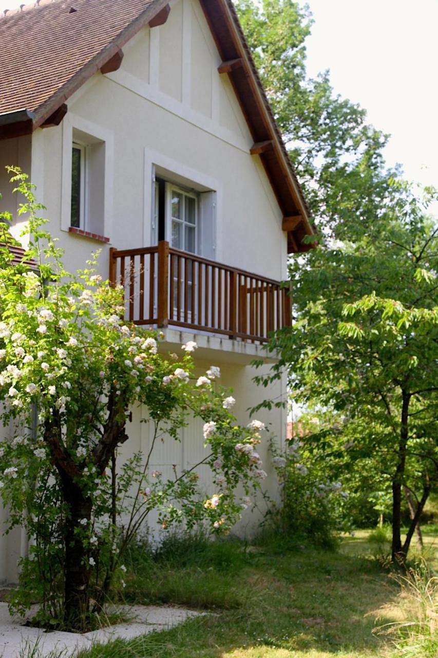 Domaine De Chantemerles Fontainebleau Exterior foto
